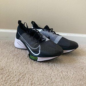 Nike Air Zoom Tempo Next% Flyknit Shoes SZ 11.5